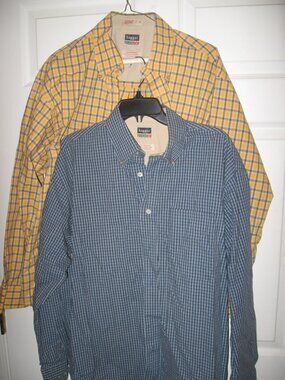 Lot of 2 Haggar ForeverNew Casual Button-Down Shirts Men's Large Blue Yellow